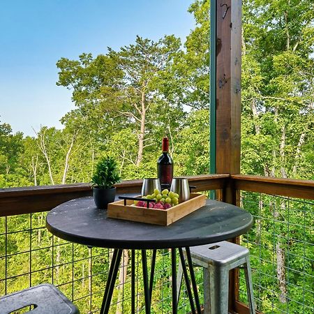 Spring Sale! Indoor Pool, Pet Stays Free, Movie, Hottub Sevierville Bagian luar foto