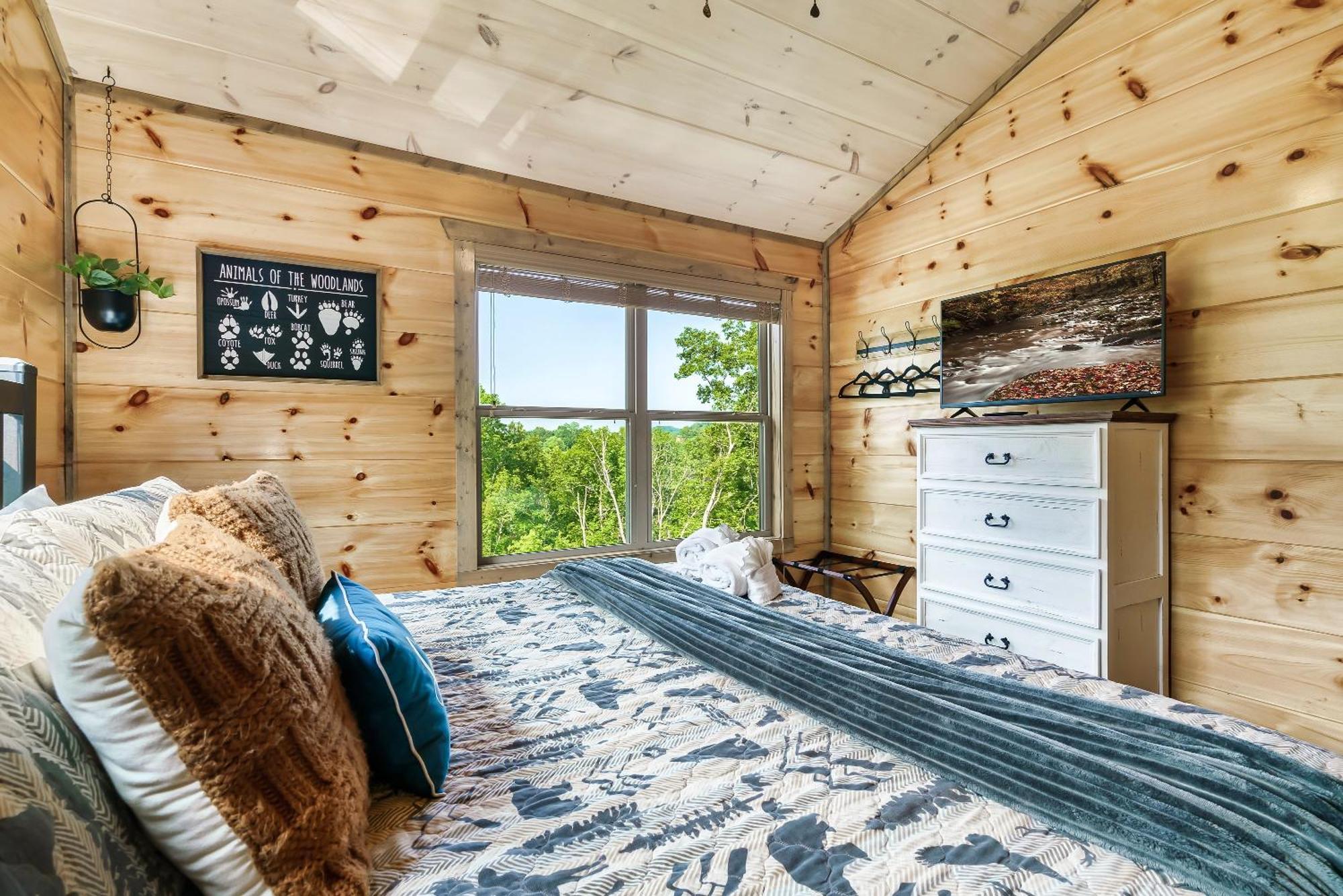 Spring Sale! Indoor Pool, Pet Stays Free, Movie, Hottub Sevierville Bagian luar foto